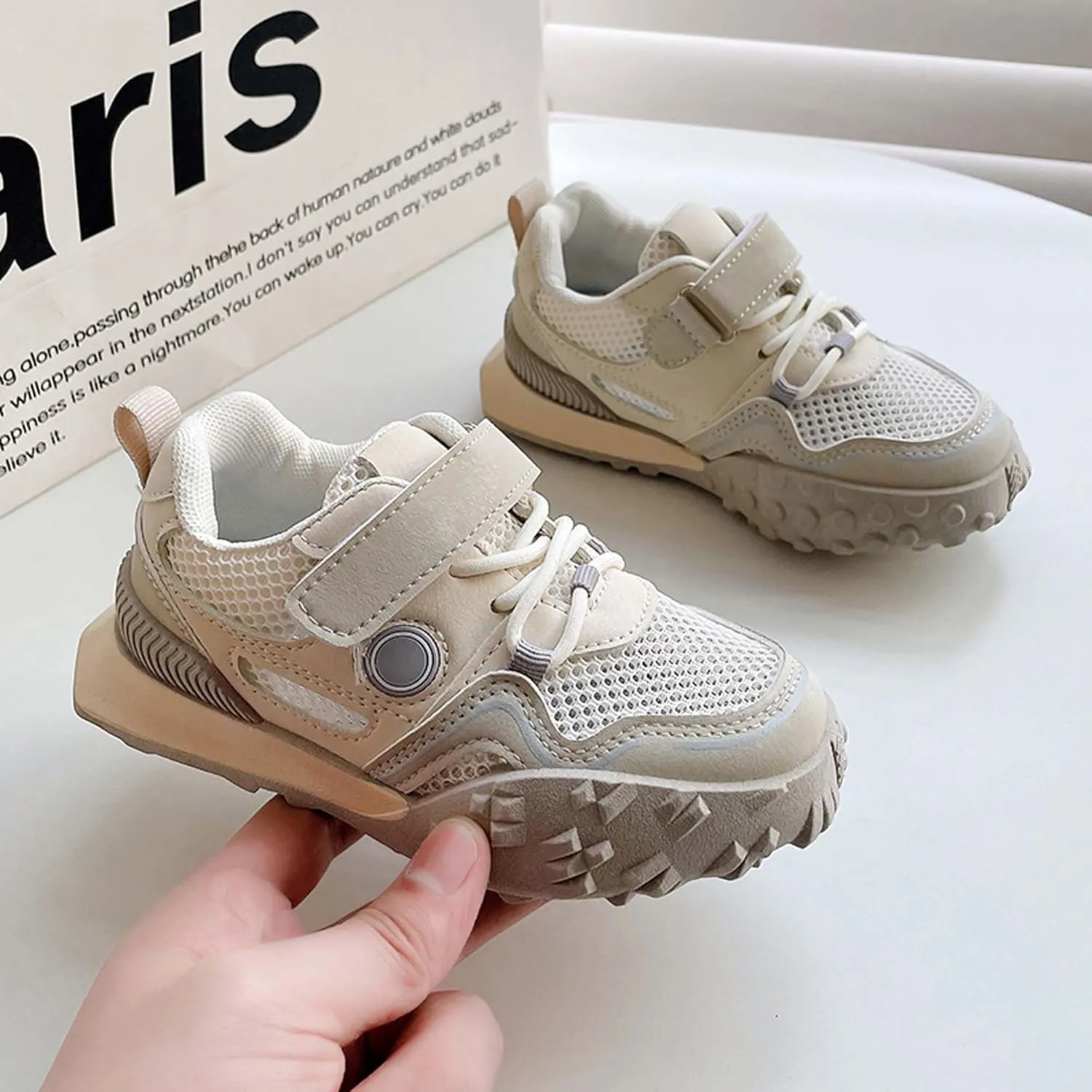 Children's Sneakers Boys Girls Lightweight Breathable Sneakers Fashion School Athletic Shoes Running Tennis Shoes Children's Outdoor Casual Walking Shoes