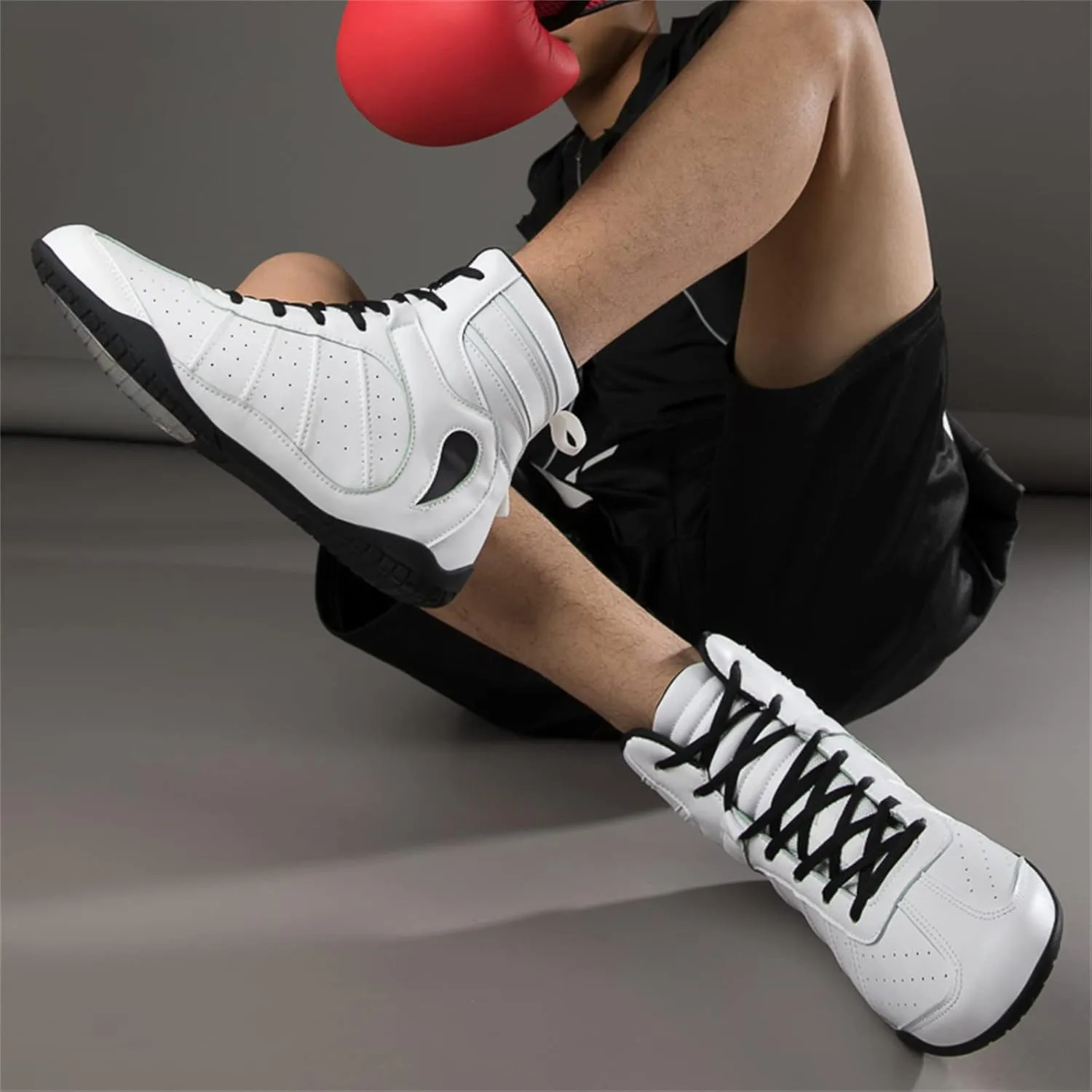 Men's Boxing Shoes, Teenagers Wrestling Fitness Shoes Non-Slip Kickboxing Sparring Boxers Trainers Breathable Boxing Sneakers