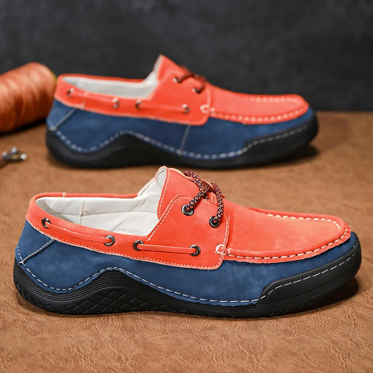 Men's Leather Loafers & Slip-On Lace Up Retro Round Toe Leather Comfortable Driving Shoes Fashionable Non-Slip Walking Shoes