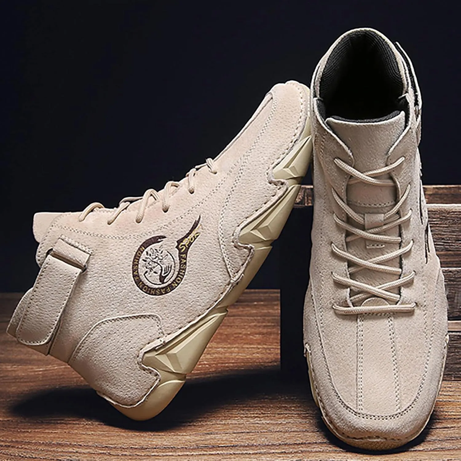 Shoes New Winter Men's Padded Leather Korean High Top Hook Loop Short Boots Lace-Up Lightweight Sport Shoes