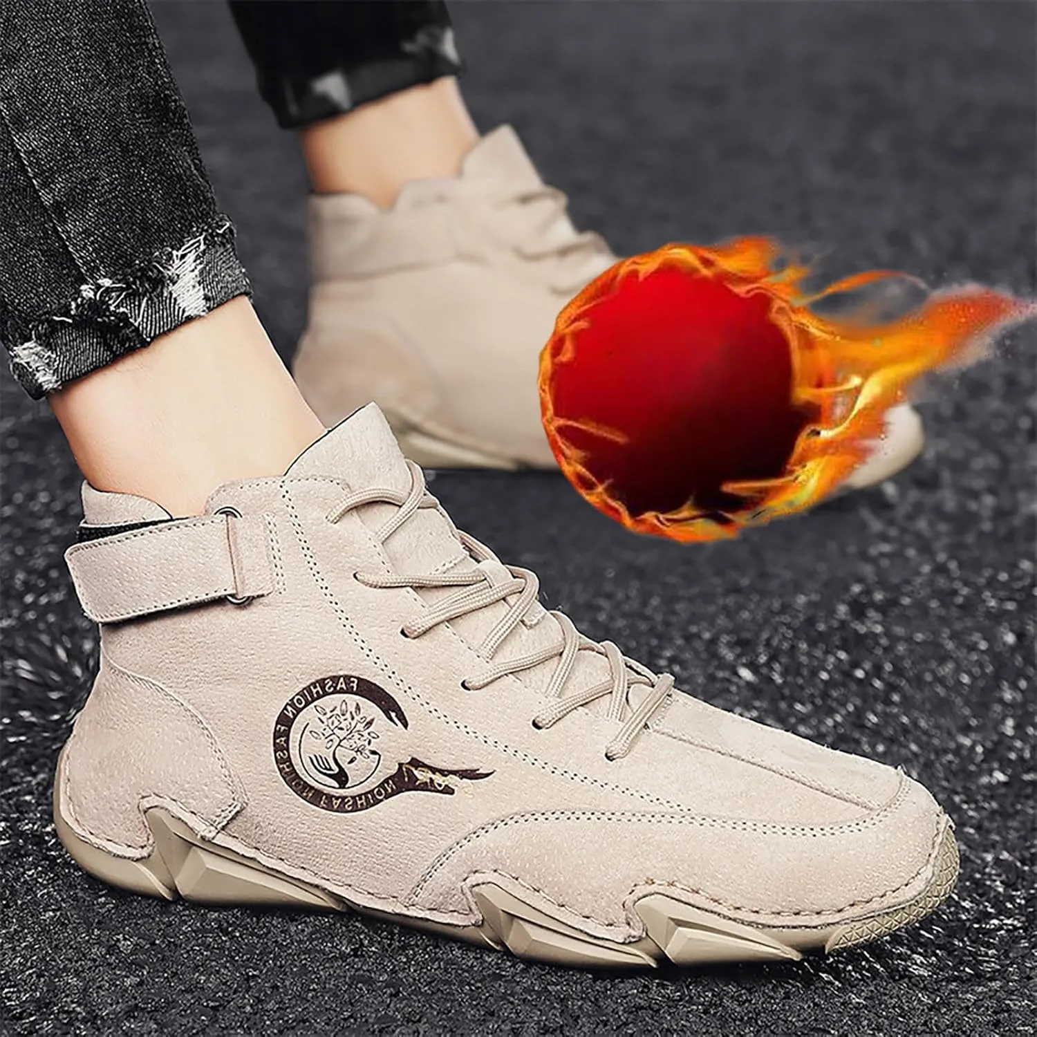 Shoes New Winter Men's Padded Leather Korean High Top Hook Loop Short Boots Lace-Up Lightweight Sport Shoes