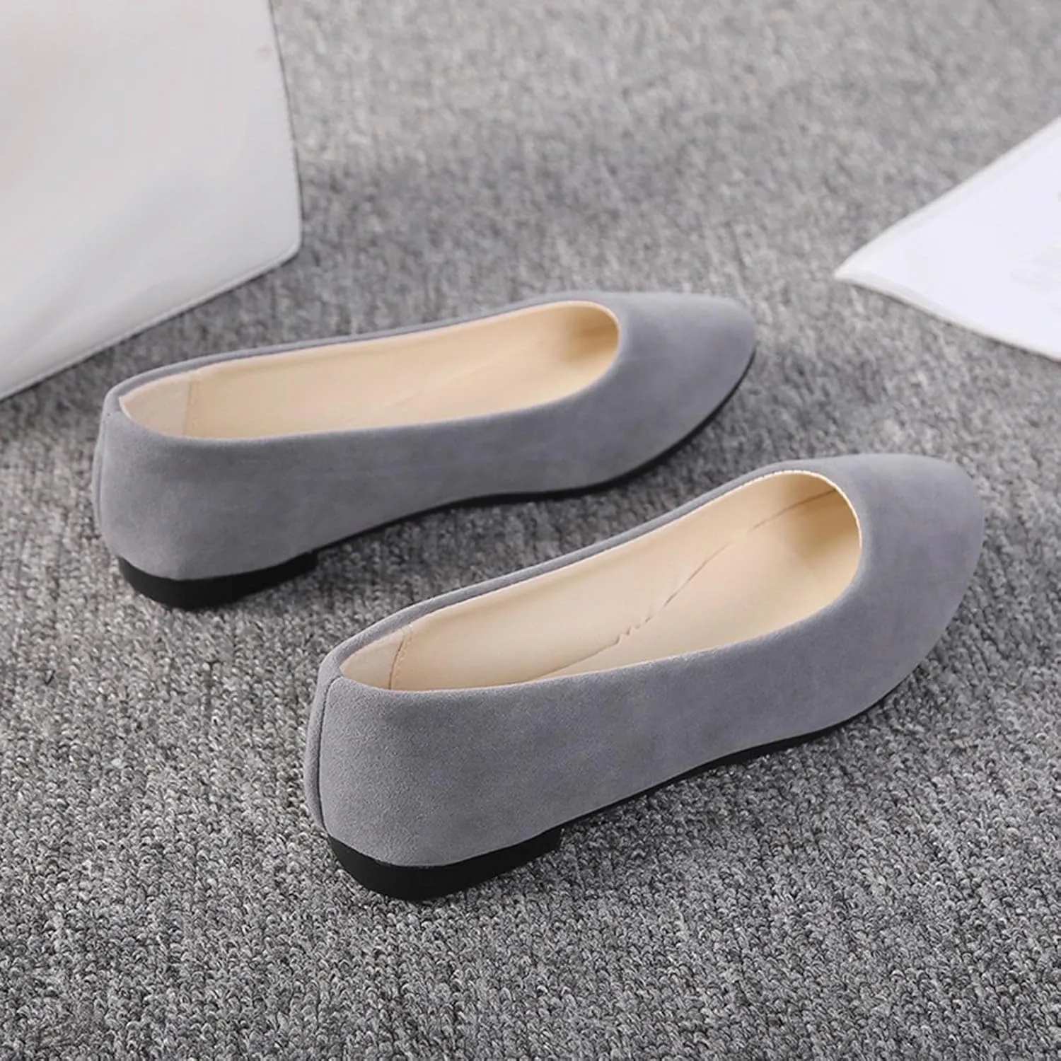 Women Flat Shoes Slip On Comfortable Walking Ballerina Shoes Cute Ballet Flats Ladies Portable Pumps Low Wedge Loafers