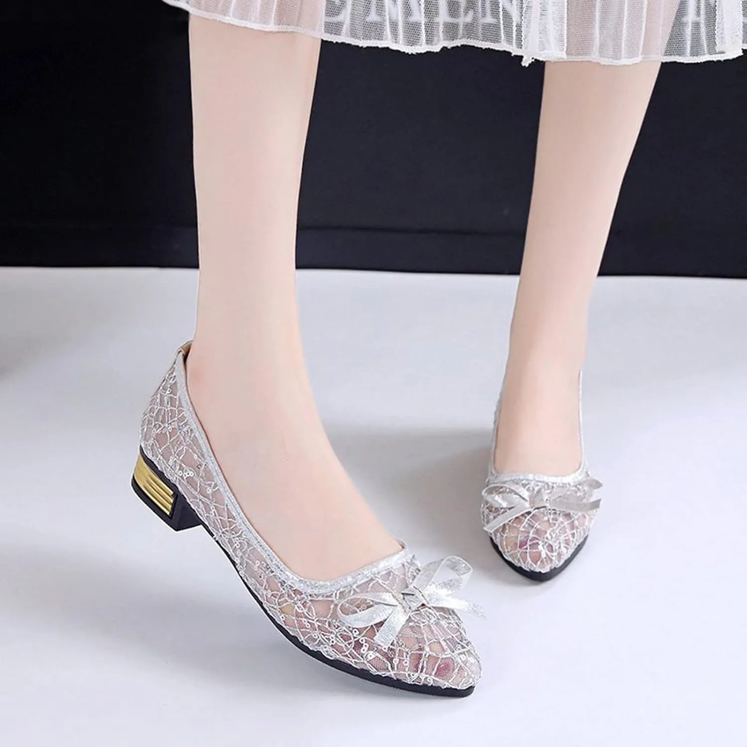 Women's Slip on Flats Lightweight & Flexible All Season Shoes Cute Loafer Slip on Walking Driving Shoes
