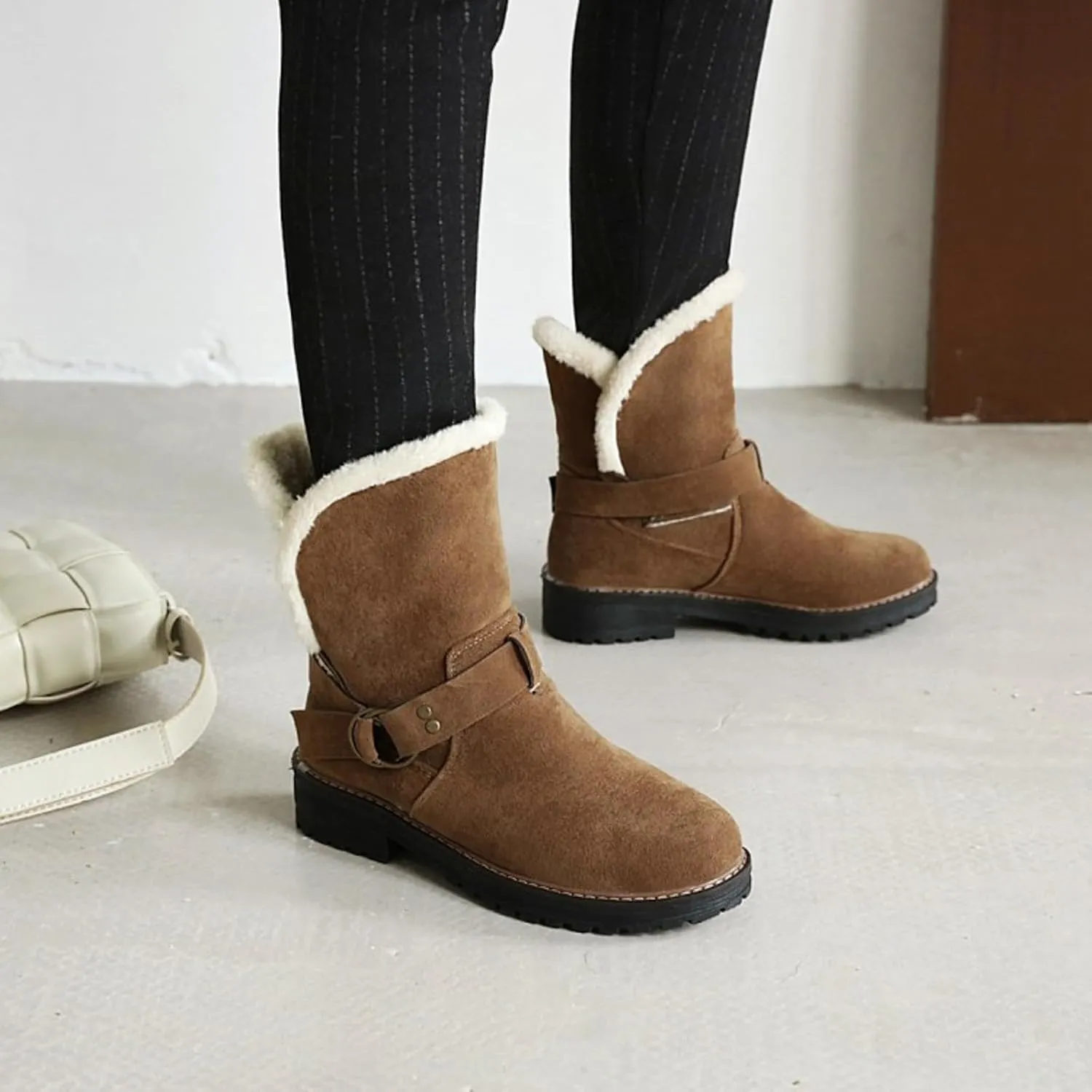 Womens Winter Snow Boots Cute Round Toe Warm Fur Lined Winter Suede Women's Slip On Boot Comfortable Winter Boot