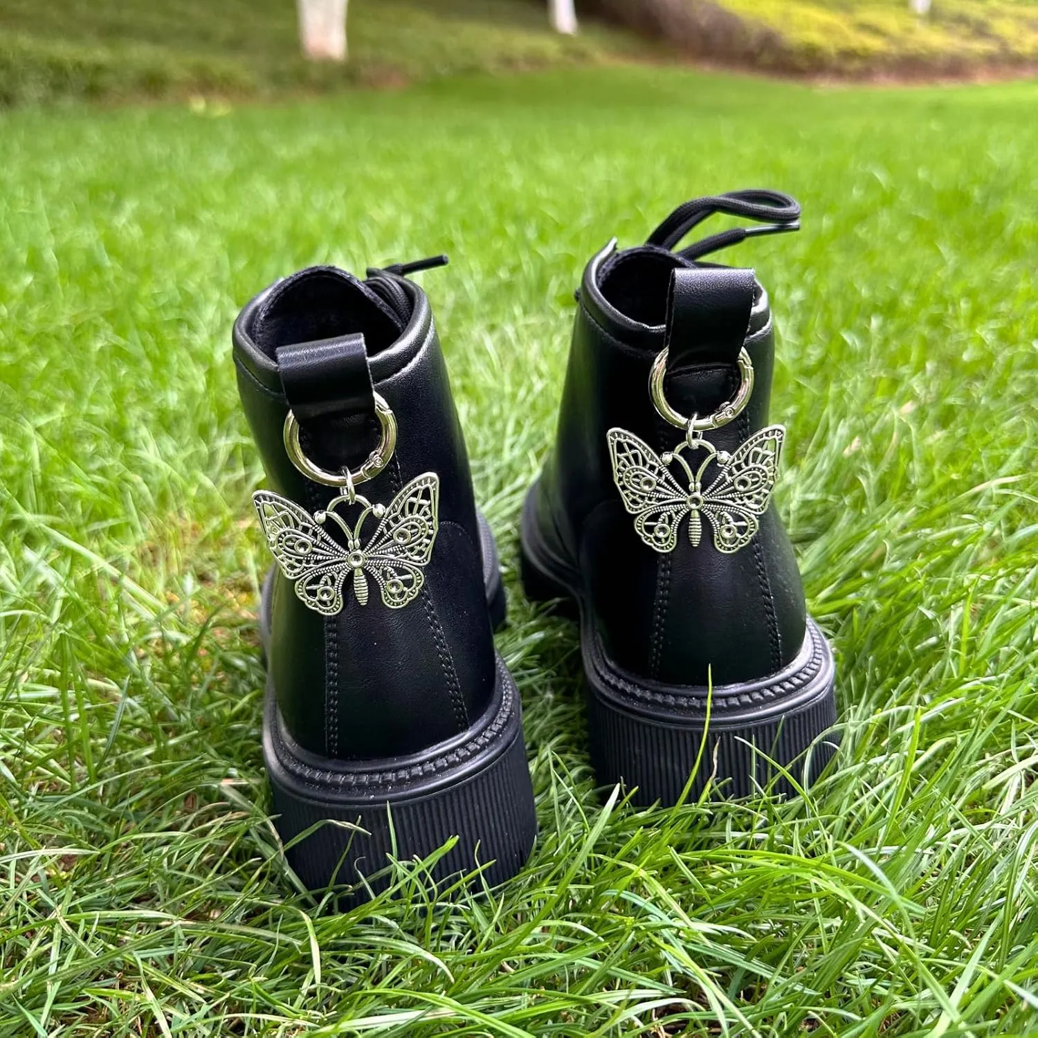 Y2K Retro Alloy Shoe Charms for Martin Boots & Sneakers  DIY Fashion Jewelry Decor for Women Men  Cute Boot Accessories, Trendy Keychain Bag Charm